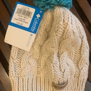 Columbia toddler knit hat.